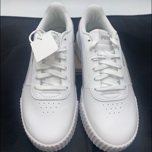 Puma Carina Sneakers Size 8.5